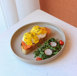 Drivu Smoked Salmon Benedict