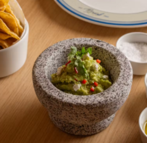 Drivu Guacamole with Nachos 