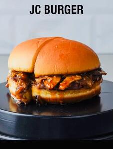 Drivu JC Beef Burger