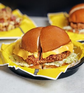 Drivu Classic Chicken Burger
