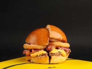 Drivu Smokey B Beef Burger