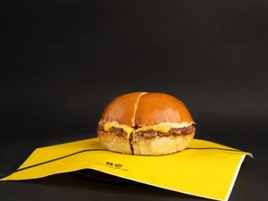 Drivu Classic Cheese Burger