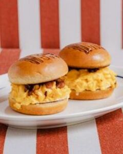 Egg Sliders - Wave Cafe abu-dhabi