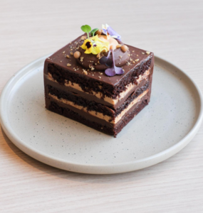 Drivu Chocolate Caramel Cake