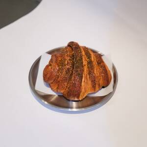 Drivu Za'atar Croissant