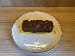 Sneaker Bars - LF Bakery & Restaurant dubai