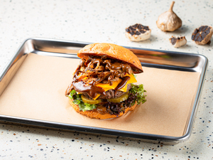 Drivu Black Garlic Burger