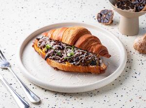 Drivu Black Garlic Egg Croissant