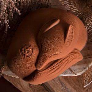 Ambre ( Saffron Cake) - Yann Couvreur dubai