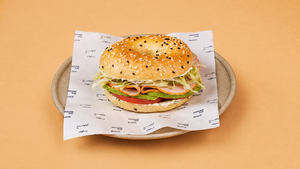 Drivu Avocado Turkey Bagel