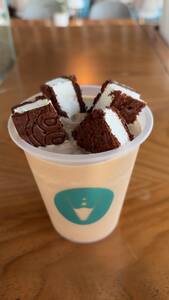 Drivu A delightful blend of rich coffee and sweet sandwich ice cream with sweet milk
