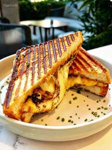 Drivu Cheesy Toast