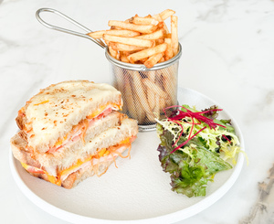 Alv Sandwich - Late Lounge dubai