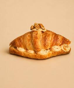 Drivu Labnah Makdous Croissant