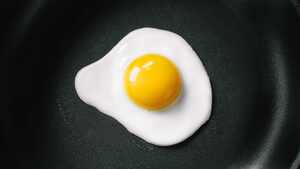 Egg - Turf Cafe abu-dhabi