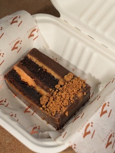 Drivu Caramel Chocolate Slice