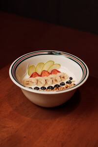 Drivu White Chocolate & Greek yogurt with fruits