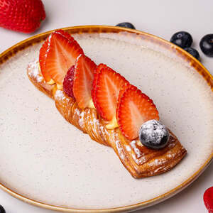 Drivu Fruit Danish Roll