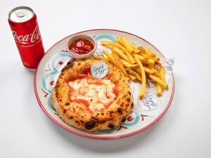 Drivu Mini Margherita Pizza, Fries & Drink 