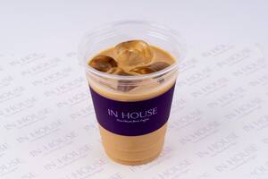 Drivu Iced Unsweetened Latte