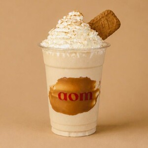 Lotus Biscoff Snow - AOM Cafe sharjah