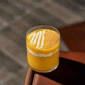 Mango Smoothie  - Zoi AlRawdah abu-dhabi