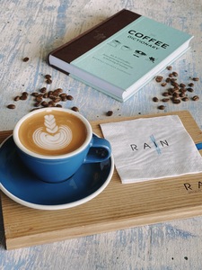 Flat White - Rain abu-dhabi