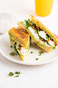 Tomato Mozzarella - Rain abu-dhabi