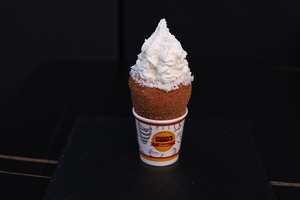 MINI VANILLA CREAM SIGNATURE - Lumier's Chimney Cake  dubai
