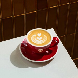 Flat White  - Link by Mara abu-dhabi
