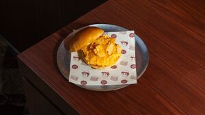 Chips Oman & Spicy Sause - Link by Mara abu-dhabi