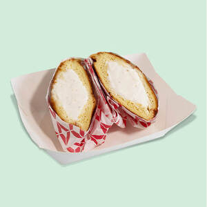 Ice Bun - Cocolily Chocolates ras-al-khaimah