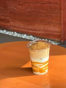Stay Gold - Stay Cafe dubai