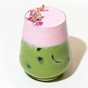 Strawberry Rose Matcha - Nosh Cafe abu-dhabi