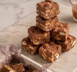 Marshmallow Rocky Road - Meltia dubai