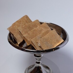 Plain Regag رقاق سادة - Nadwa Specialty Tea al-dhaid