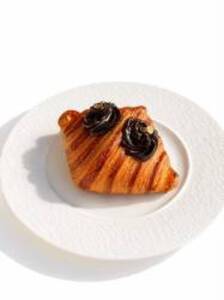 Chocolate Croissant - STAY dubai