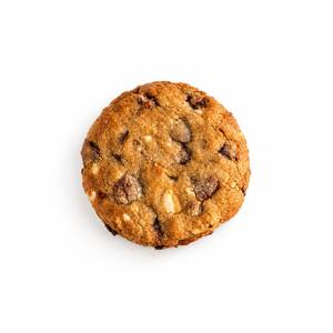 Walnut Chocolate Chip Cookies - STAY dubai