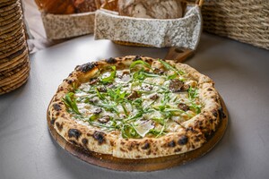 Pizza al Tartufo - ZOI Cafe AlJimi al-ain