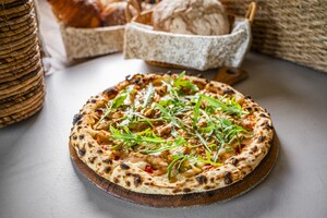 Pizza al Pollo - ZOI Cafe AlJimi al-ain