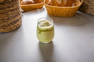 Pistachio Milkshake - ZOI Cafe AlQattara al-ain