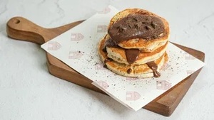 Chocolate Chip Soufflé Pancakes - Bean Farm sharjah