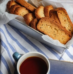 Cumin and Black Seed Rusk - Artocolate dubai