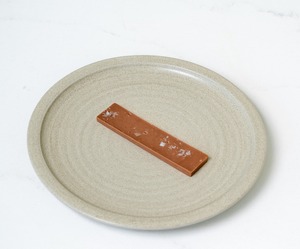 Milk Chocolate w/Sesalt - Cliq dubai