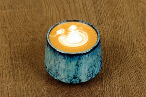 Hot Spanish Latte - KASSEL Cafe al-dhaid
