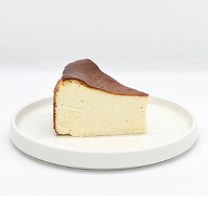 Vanilla Soft Cheesecake - SHOT Spot AlShamkhah abu-dhabi