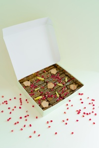 40 pcs Waraq Enab  - Pistachio Box dubai