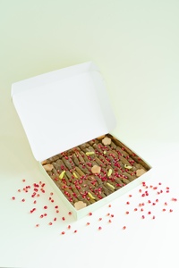 60 pcs Waraq Enab  - Pistachio Box dubai
