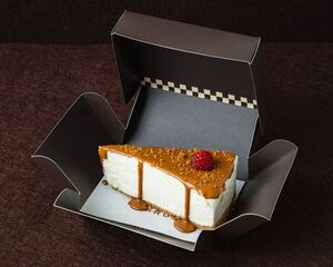 Lotus Cheesecake - Press AlQana abu-dhabi