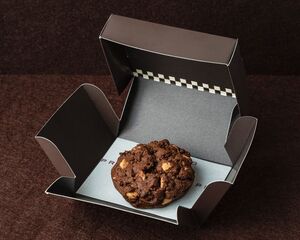 Double Chocolate Peanuts - Press AlQana abu-dhabi